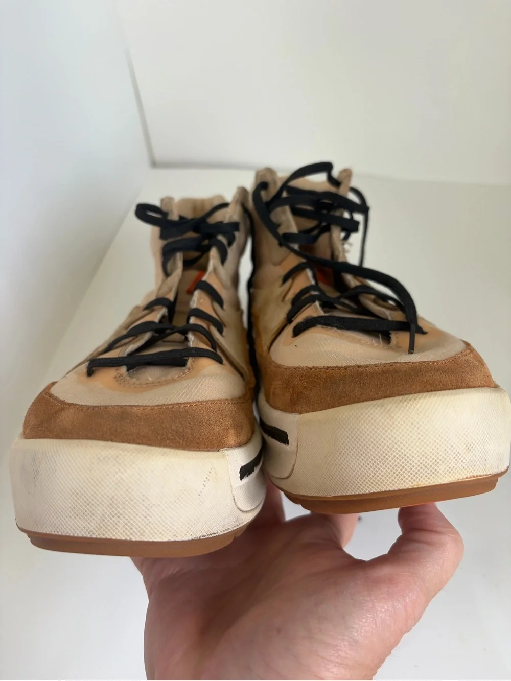 Sorel Women’s Beige & Brown Suede High-Top In N Out Sneaker Size 9